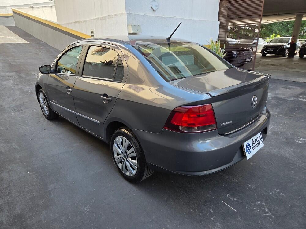 Volkswagen Voyage