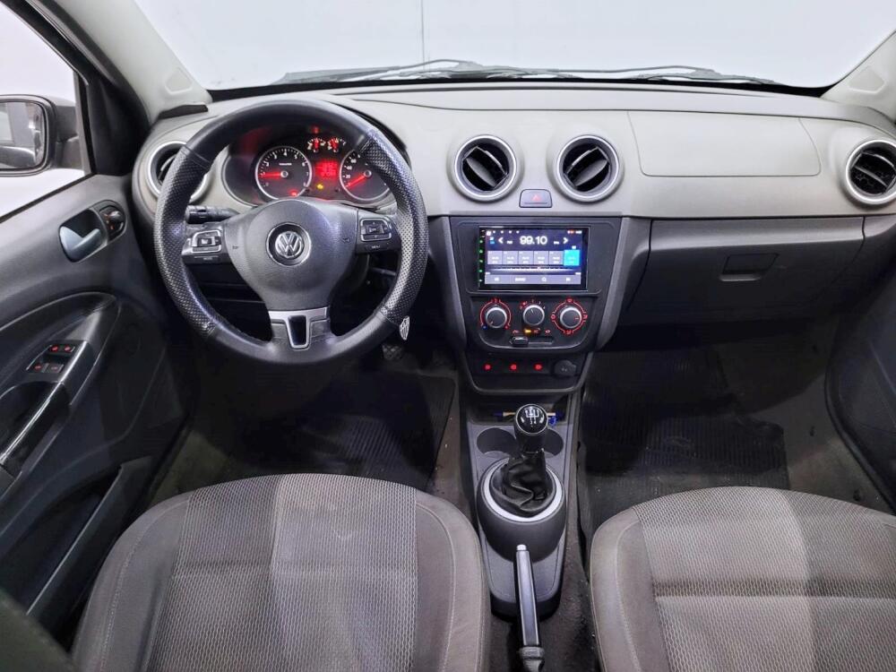 Volkswagen Voyage