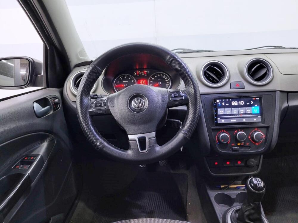 Volkswagen Voyage