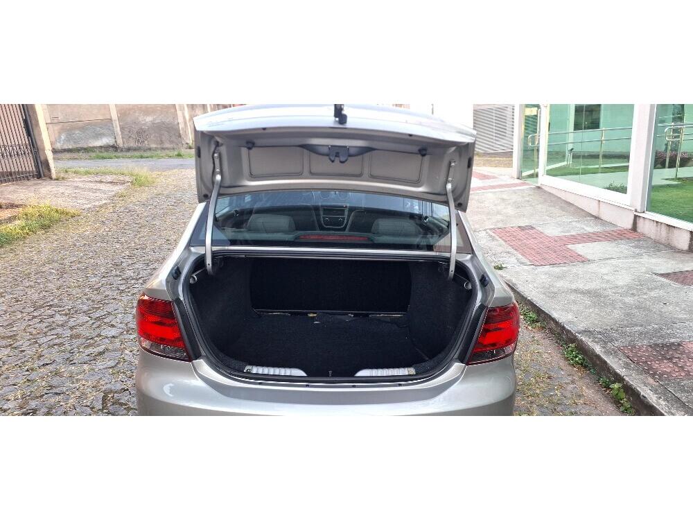 Volkswagen Voyage