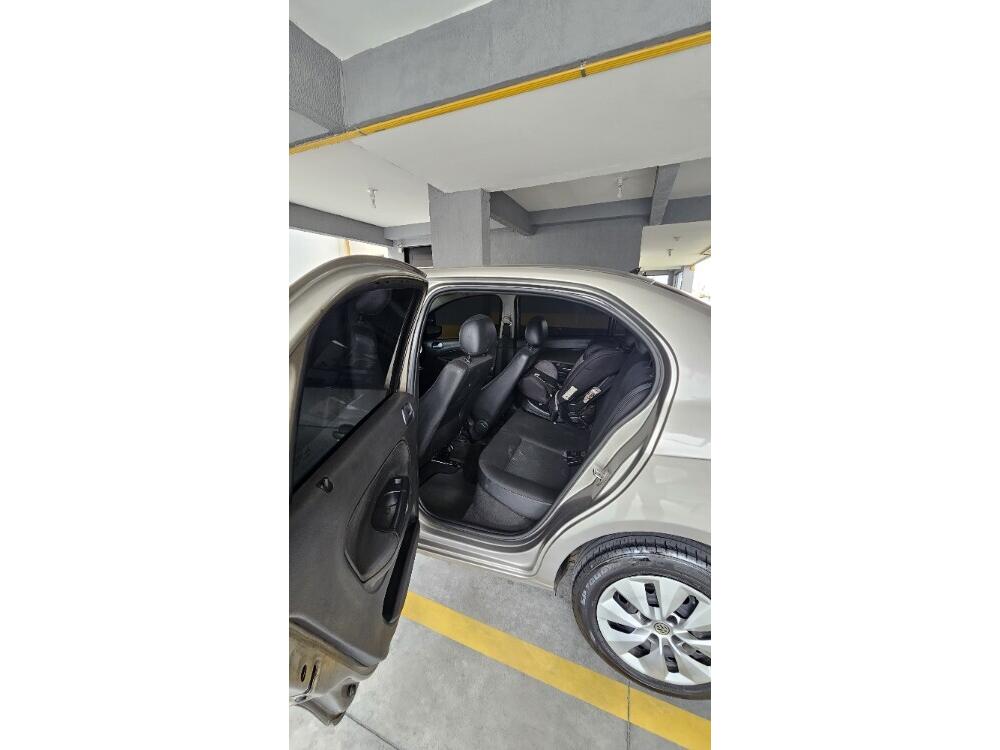 Volkswagen Voyage