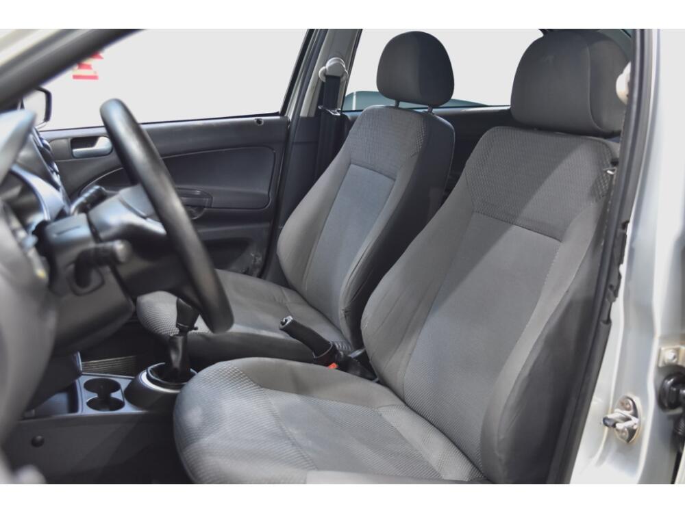 Volkswagen Voyage