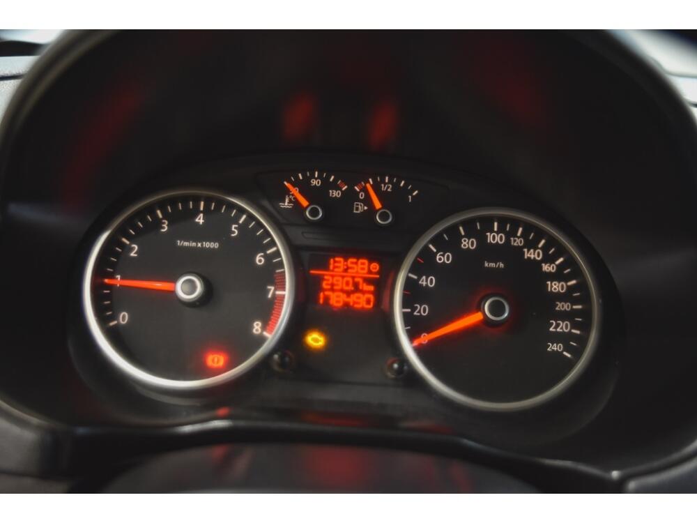 Volkswagen Voyage