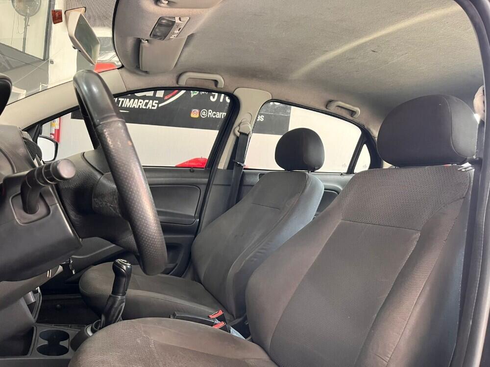 Volkswagen Voyage