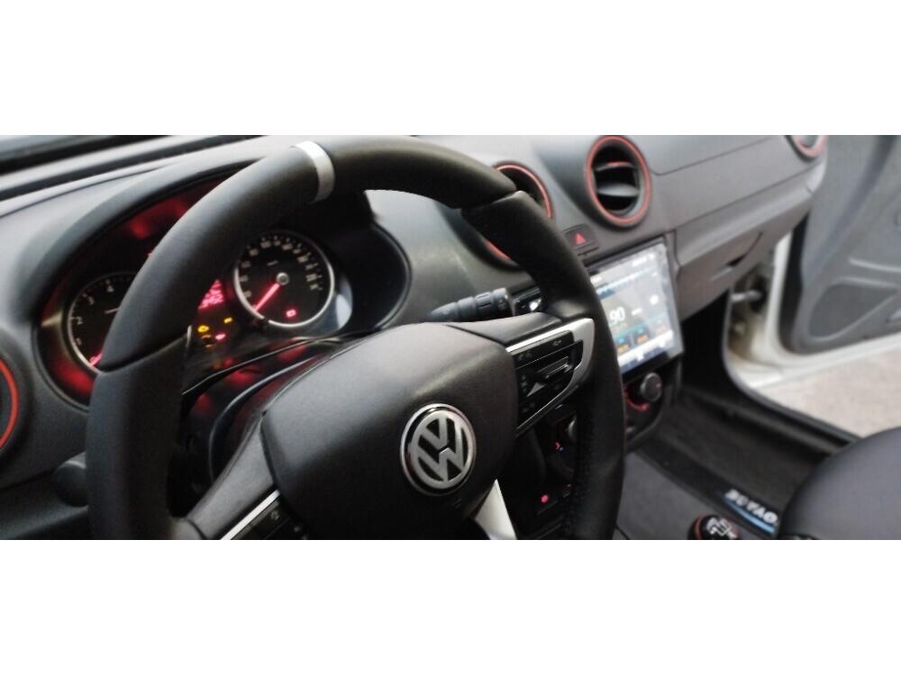 Volkswagen Voyage