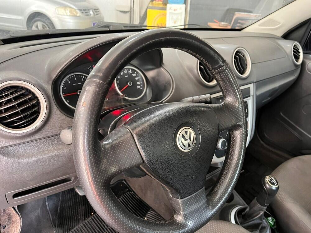 Volkswagen Voyage