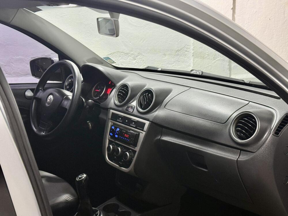 Volkswagen Voyage