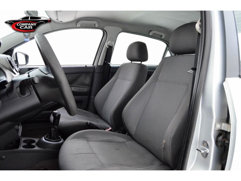 Volkswagen Voyage