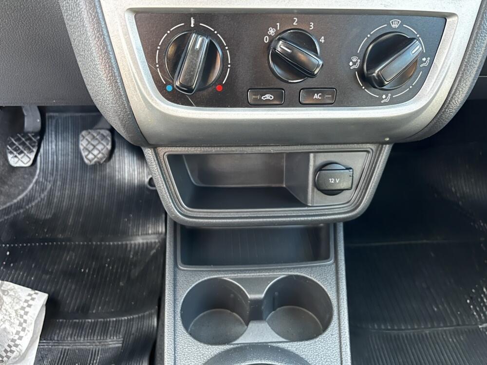 Volkswagen Voyage