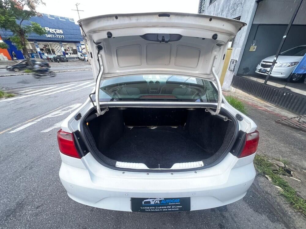 Volkswagen Voyage