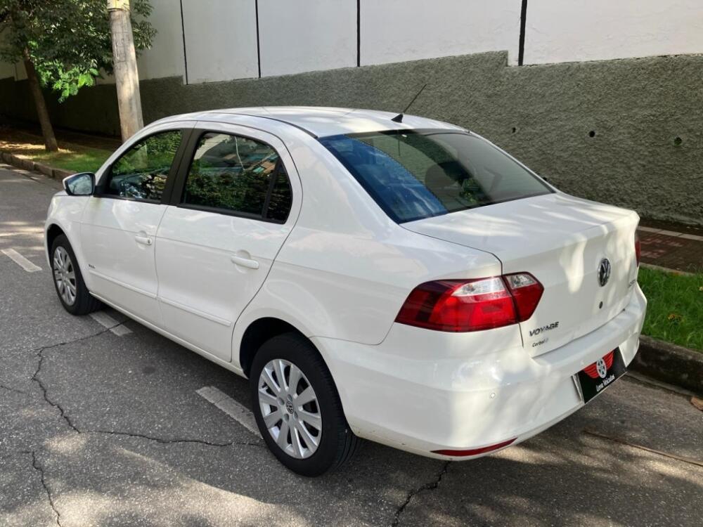 Volkswagen Voyage