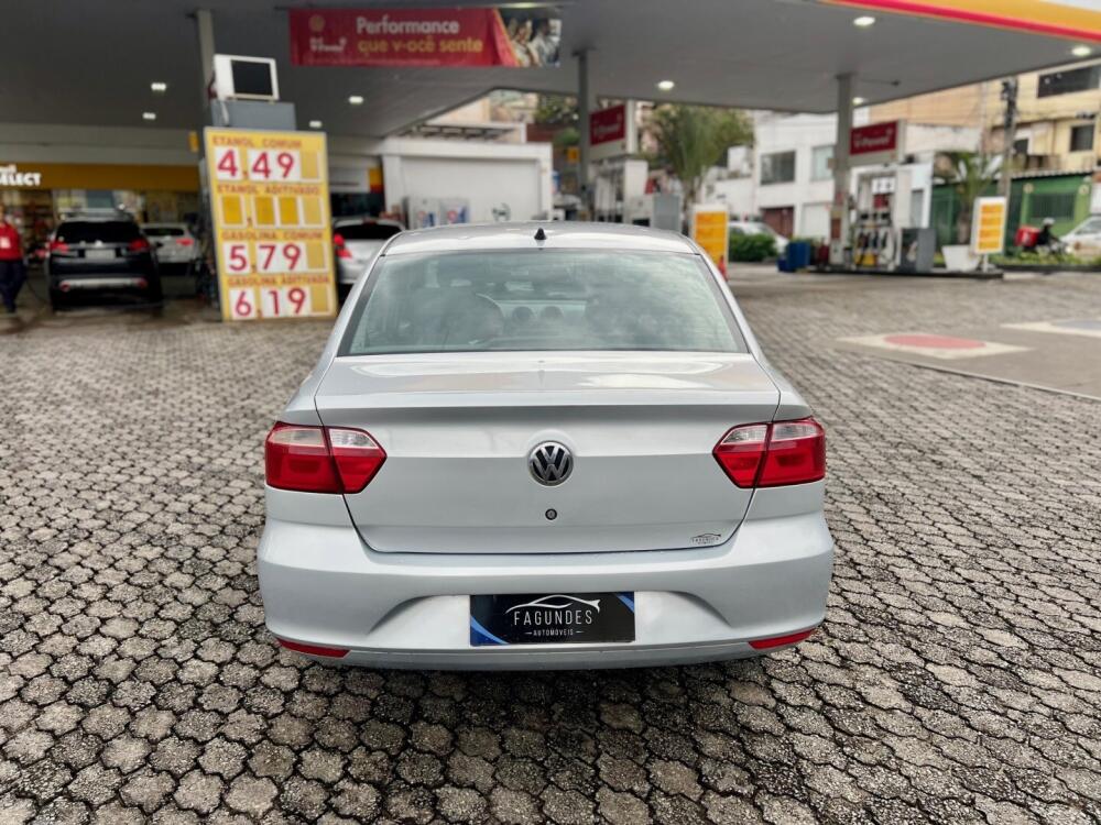 Volkswagen Voyage