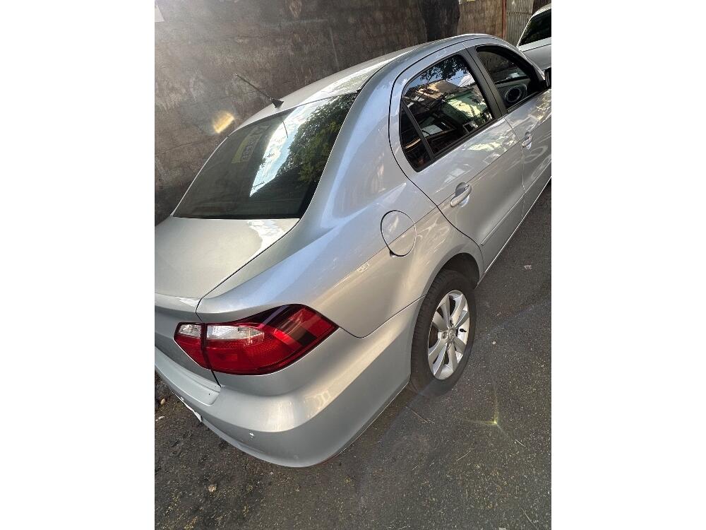 Volkswagen Voyage