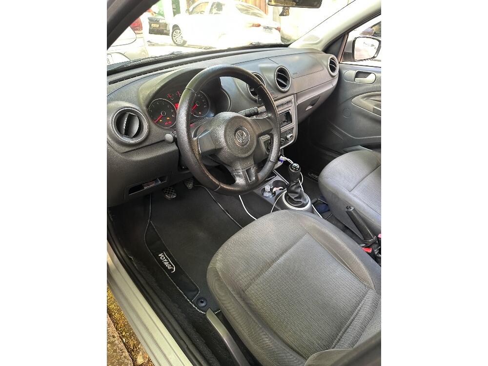 Volkswagen Voyage