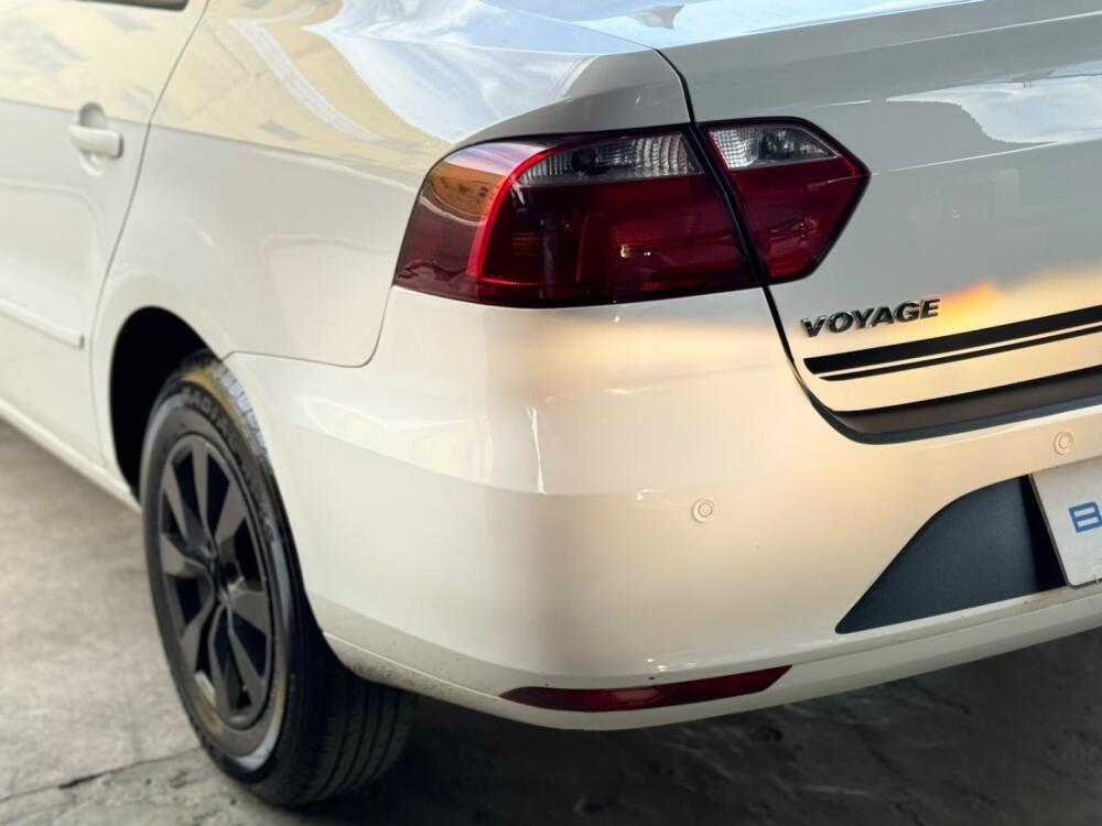 Volkswagen Voyage