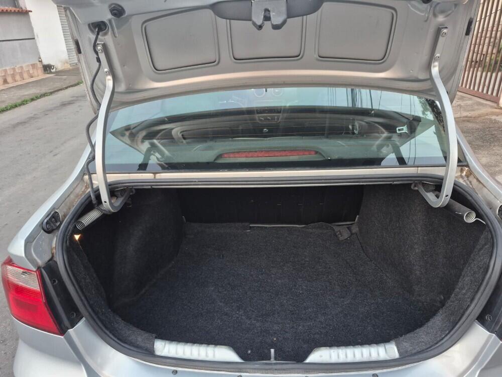 Volkswagen Voyage