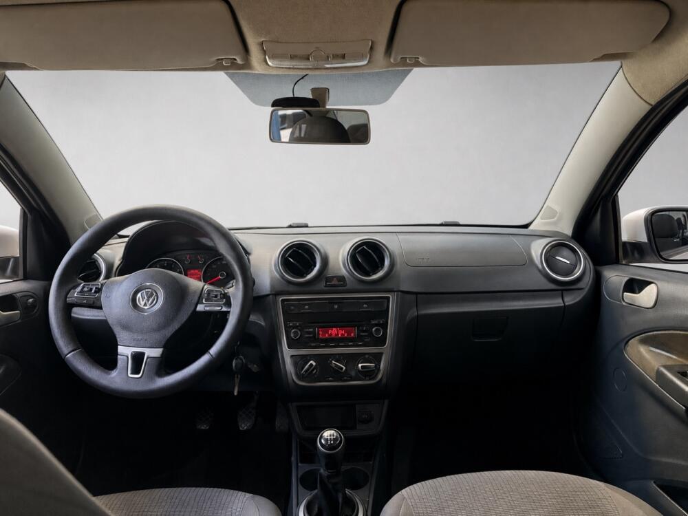 Volkswagen Voyage