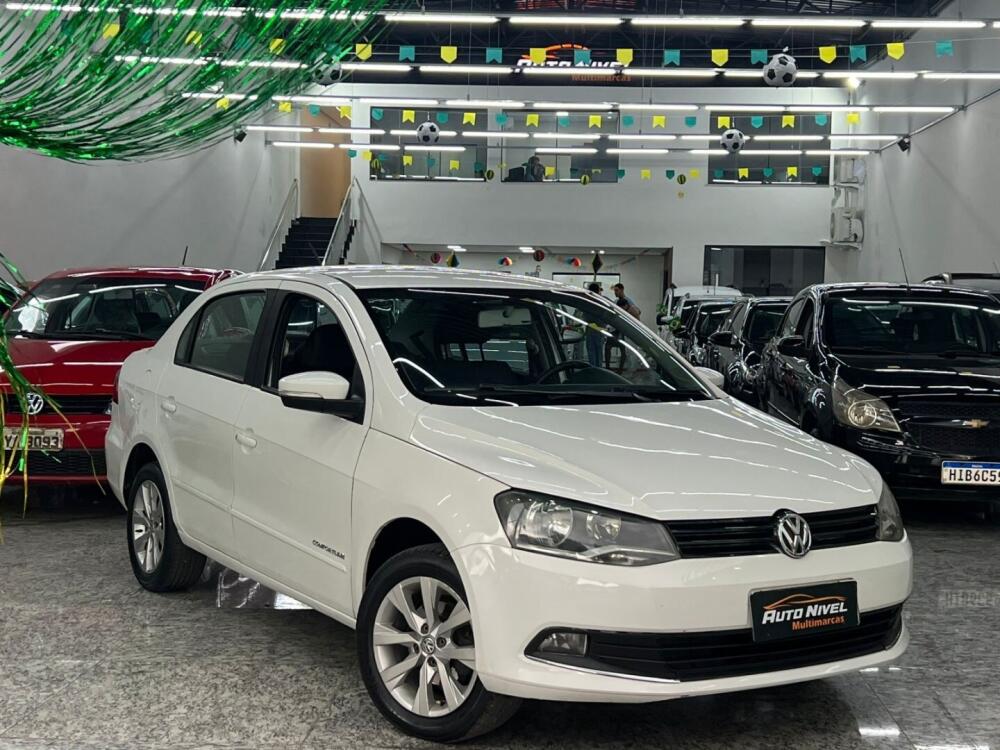 Volkswagen Voyage