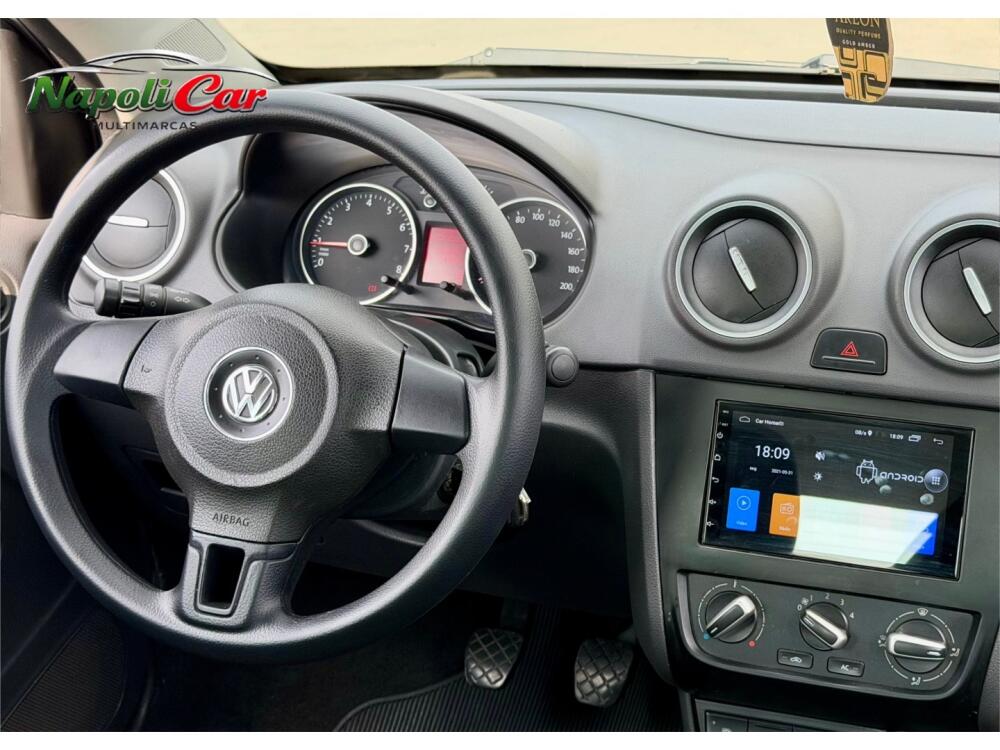 Volkswagen Voyage