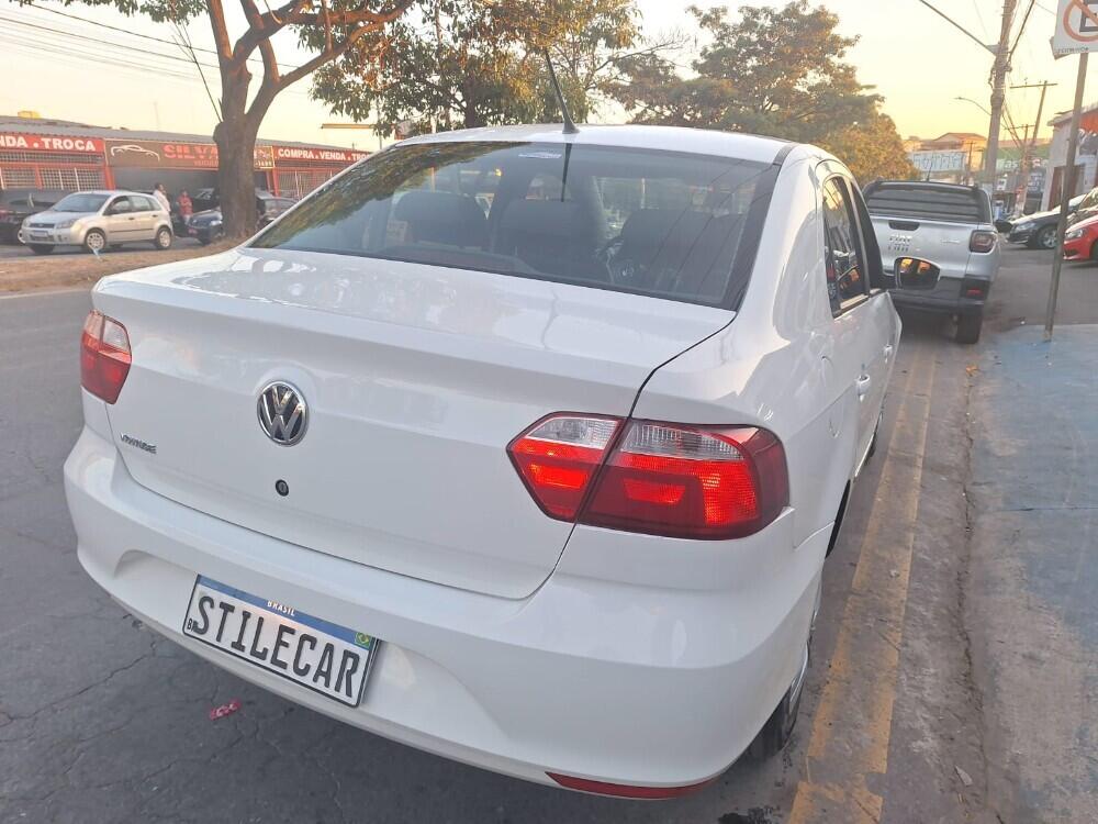 Volkswagen Voyage