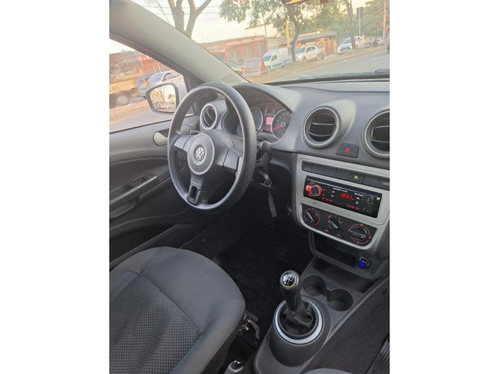 Volkswagen Voyage