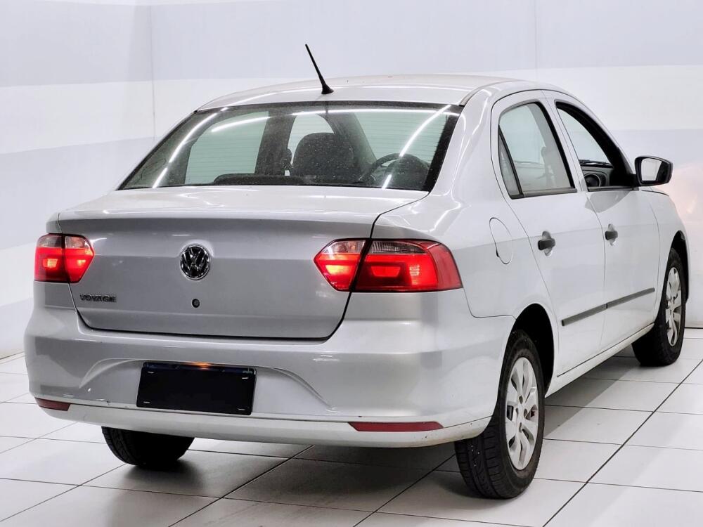 Volkswagen Voyage