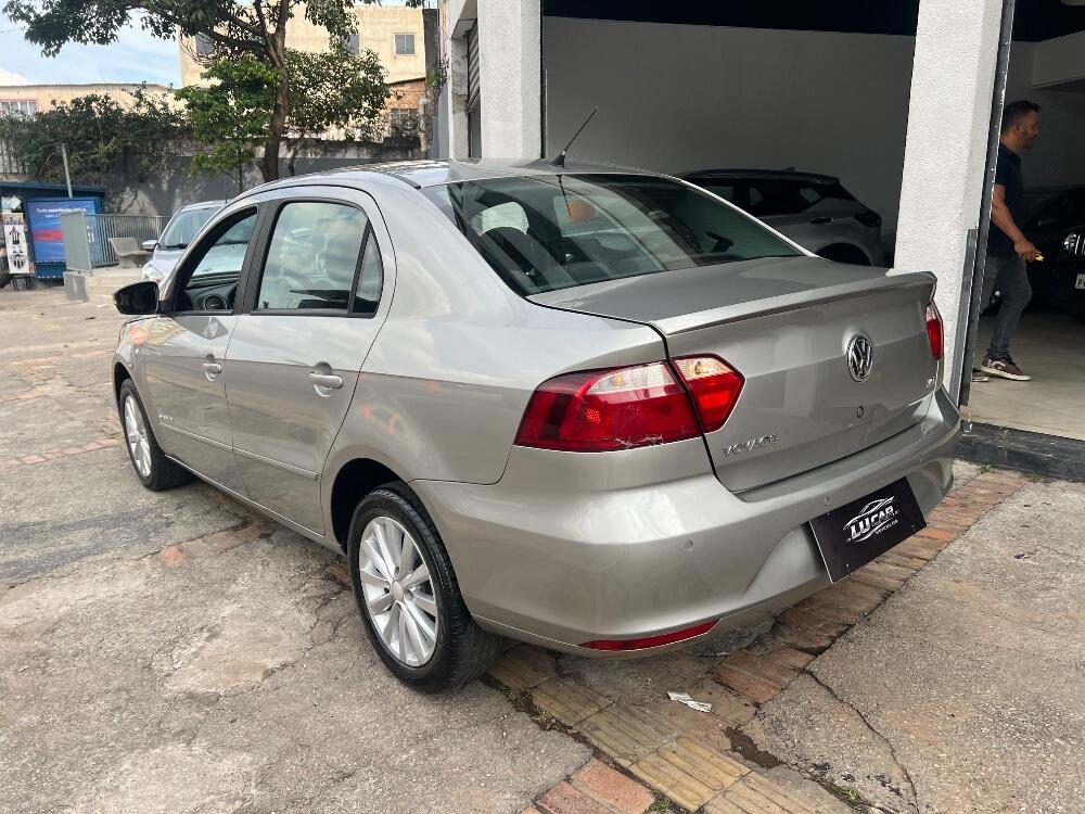 Volkswagen Voyage