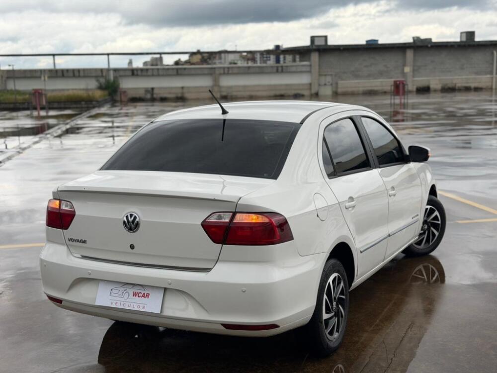 Volkswagen Voyage