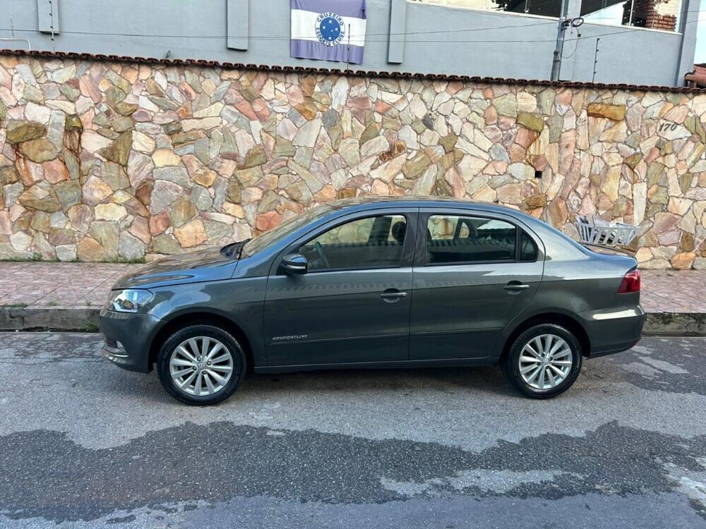 Volkswagen Voyage
