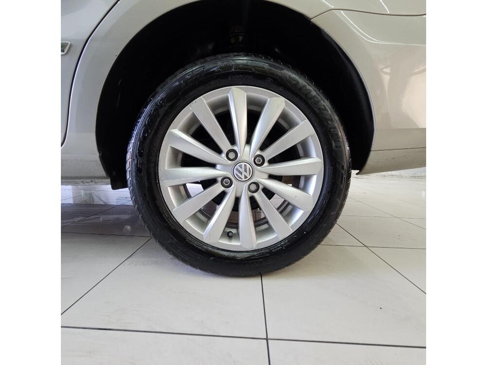 Volkswagen Voyage