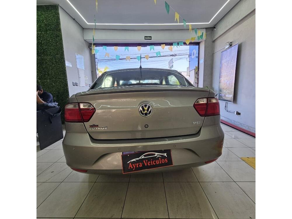 Volkswagen Voyage
