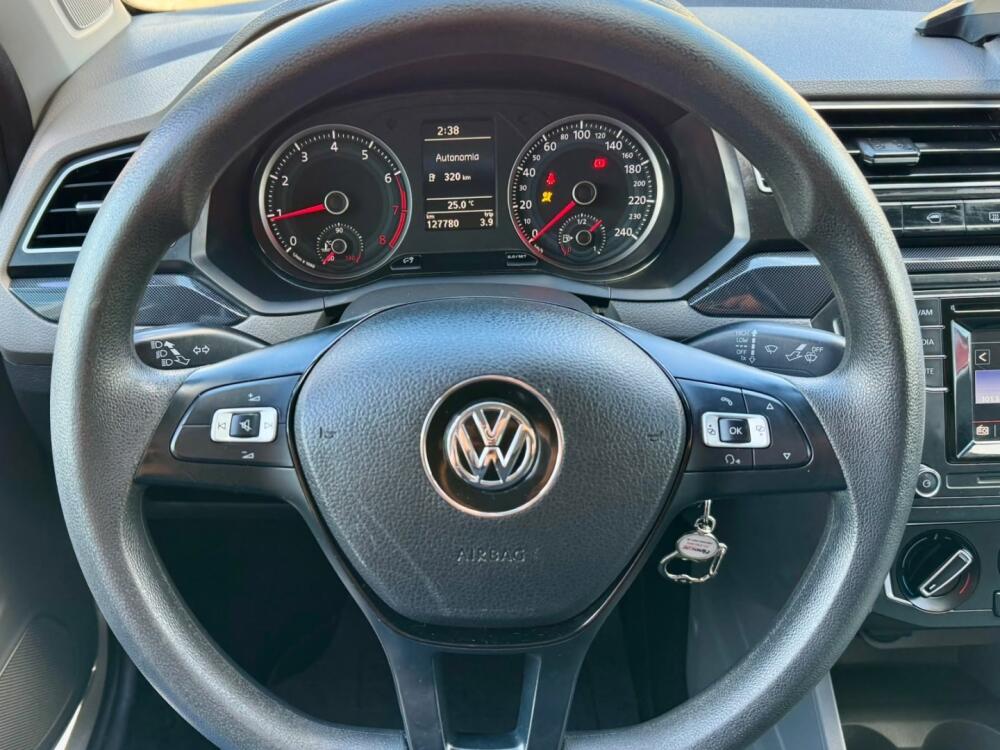 Volkswagen Voyage