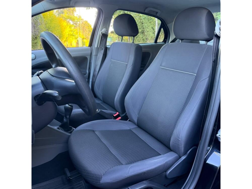 Volkswagen Voyage