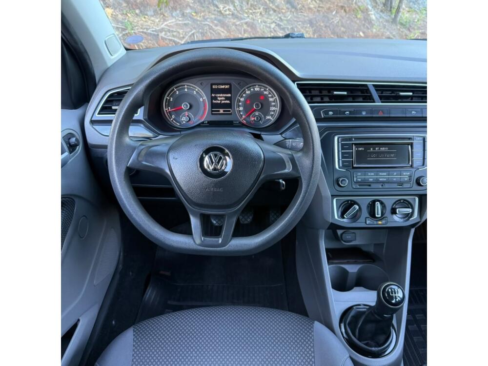 Volkswagen Voyage
