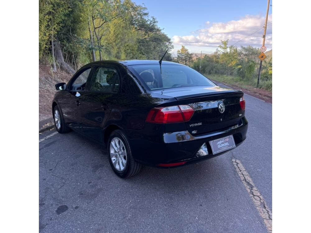 Volkswagen Voyage