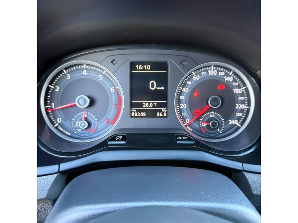 Volkswagen Voyage