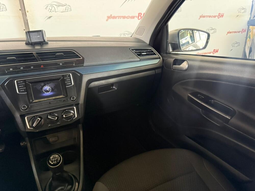 Volkswagen Voyage
