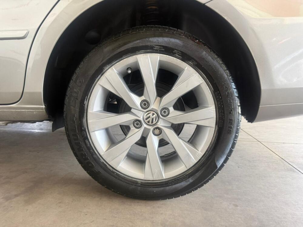 Volkswagen Voyage