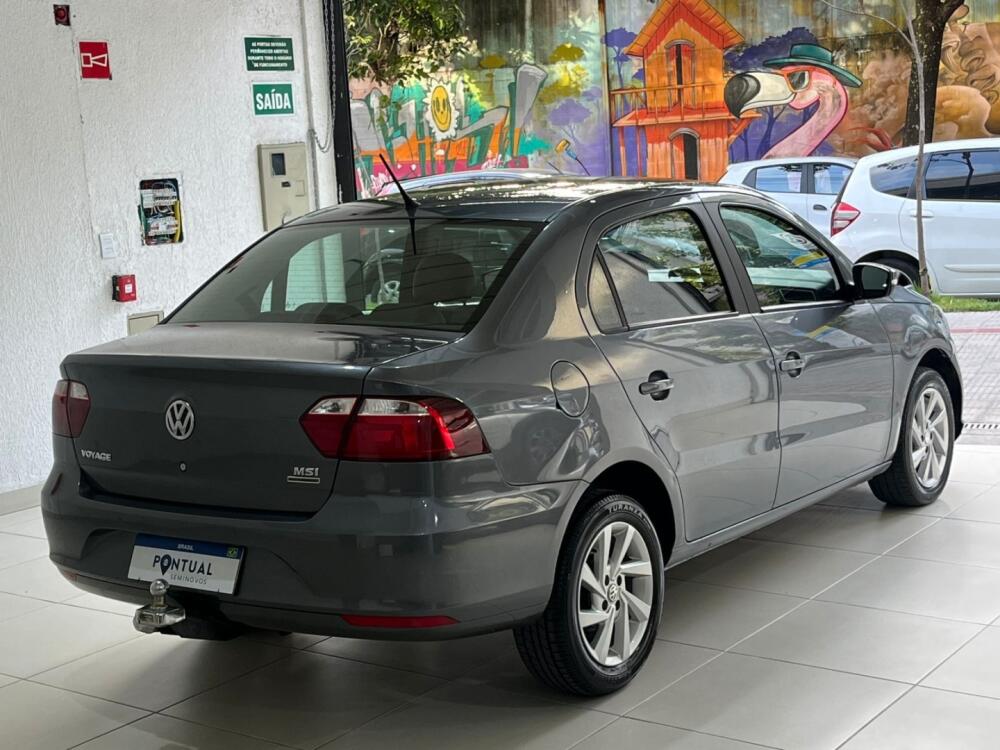 Volkswagen Voyage