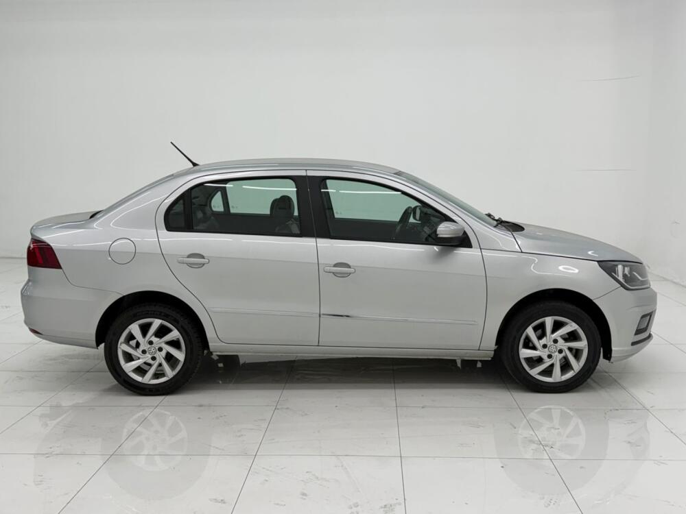 Volkswagen Voyage