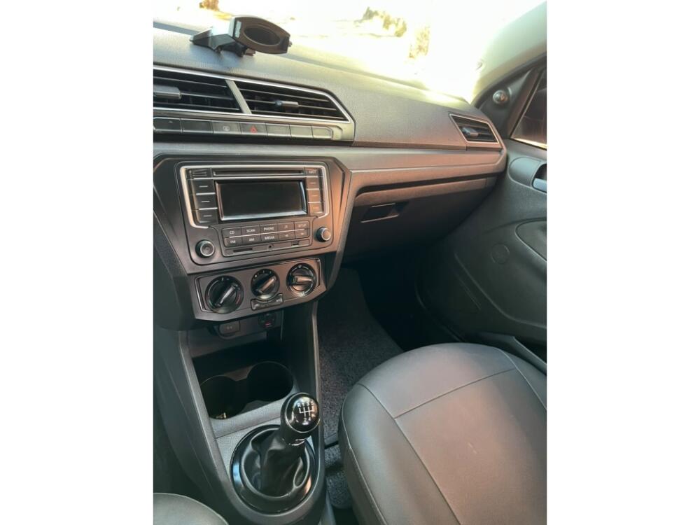 Volkswagen Voyage