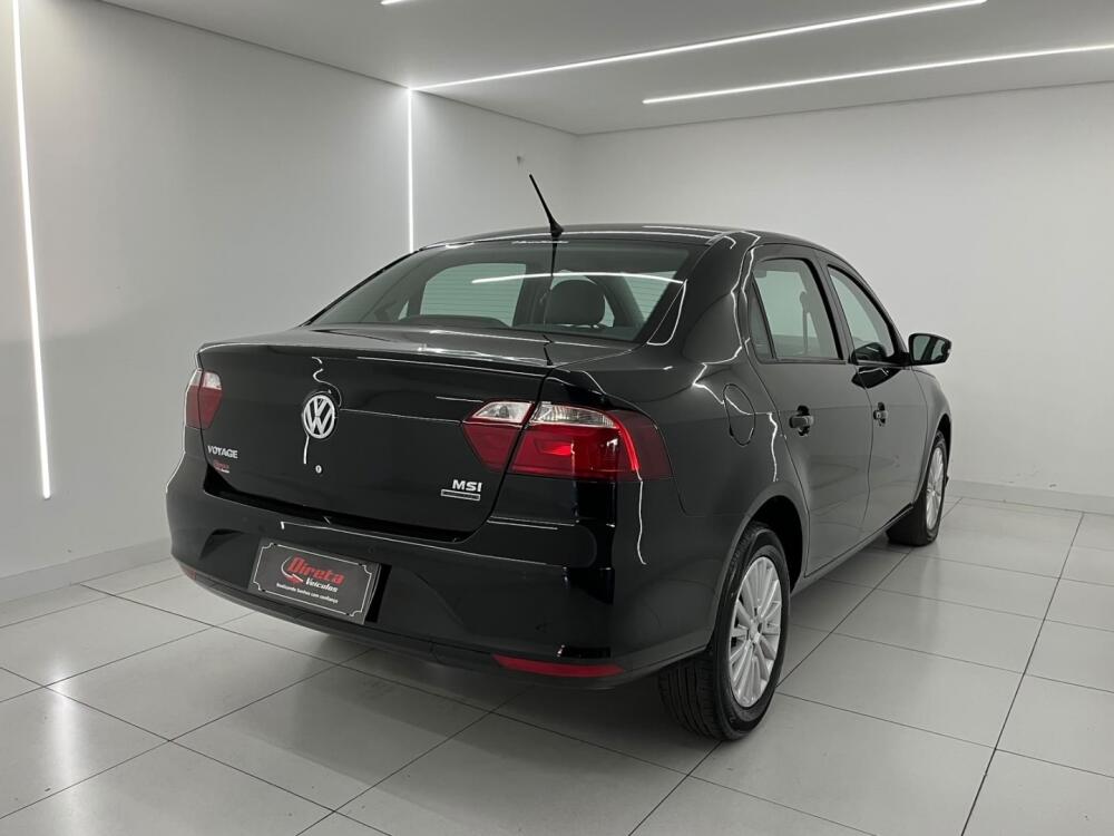Volkswagen Voyage