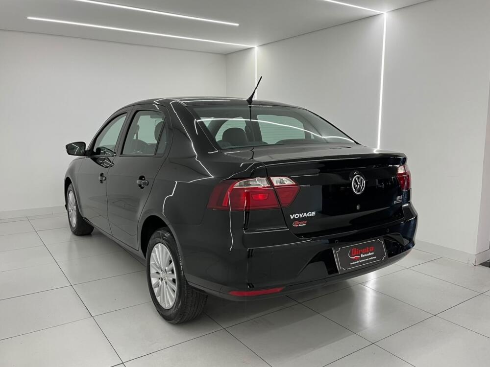 Volkswagen Voyage