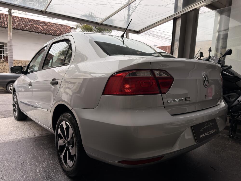 Volkswagen Voyage