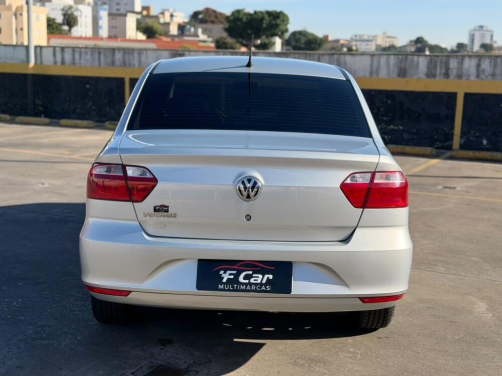 Volkswagen Voyage