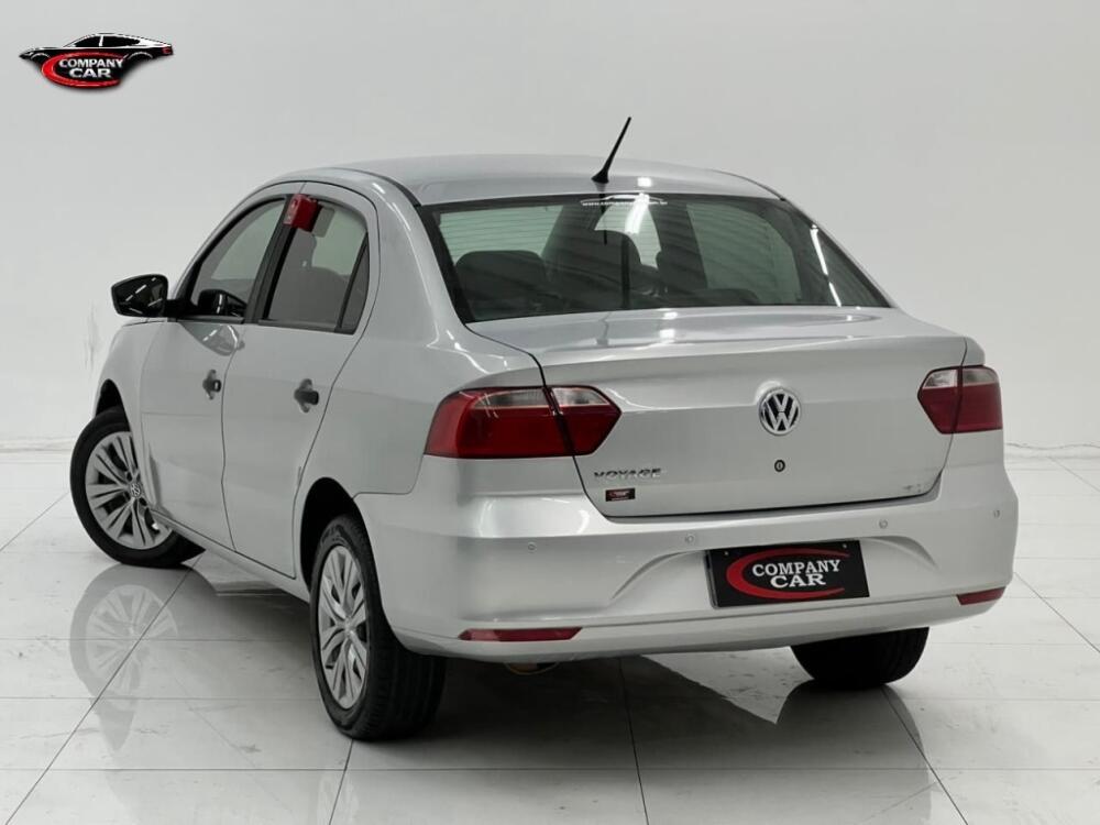 Volkswagen Voyage