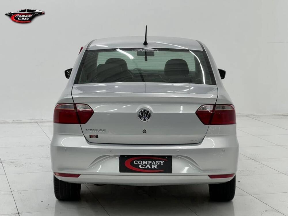 Volkswagen Voyage