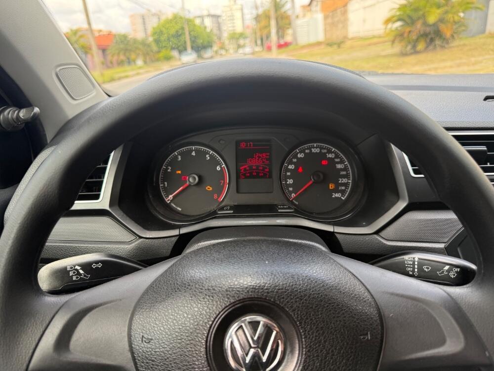 Volkswagen Voyage