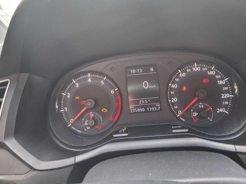 Volkswagen Voyage
