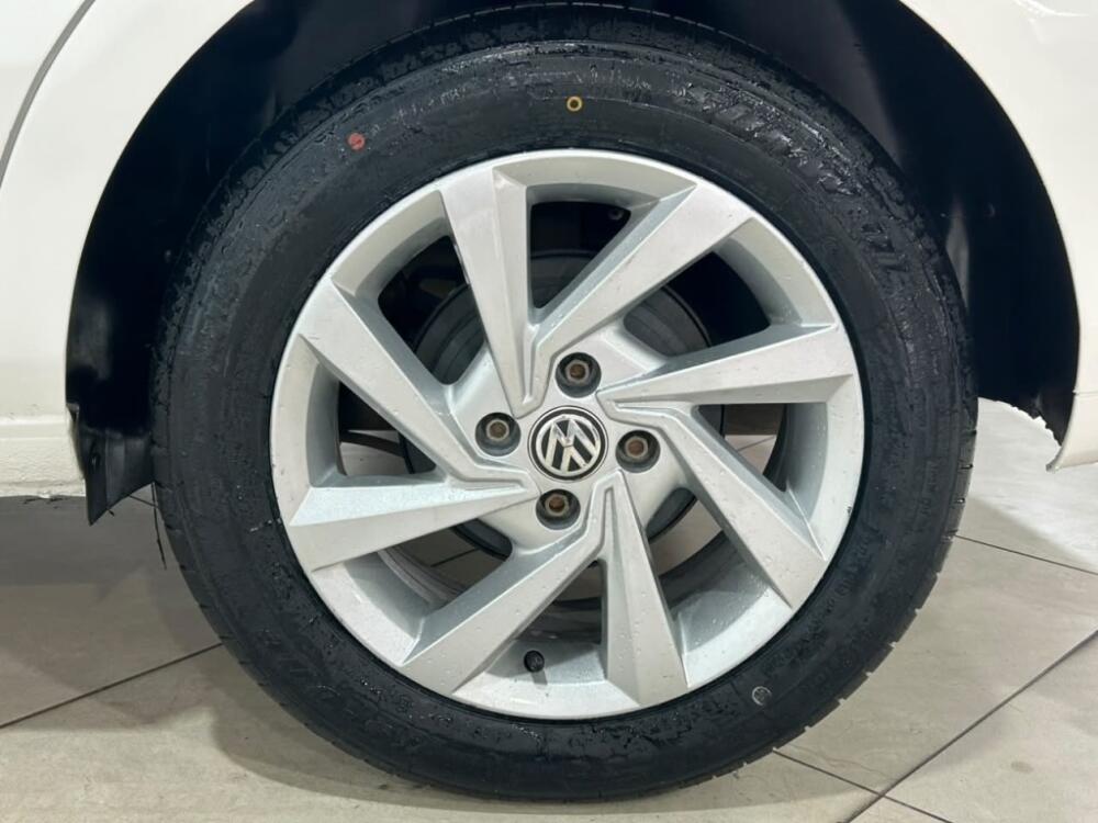Volkswagen Voyage